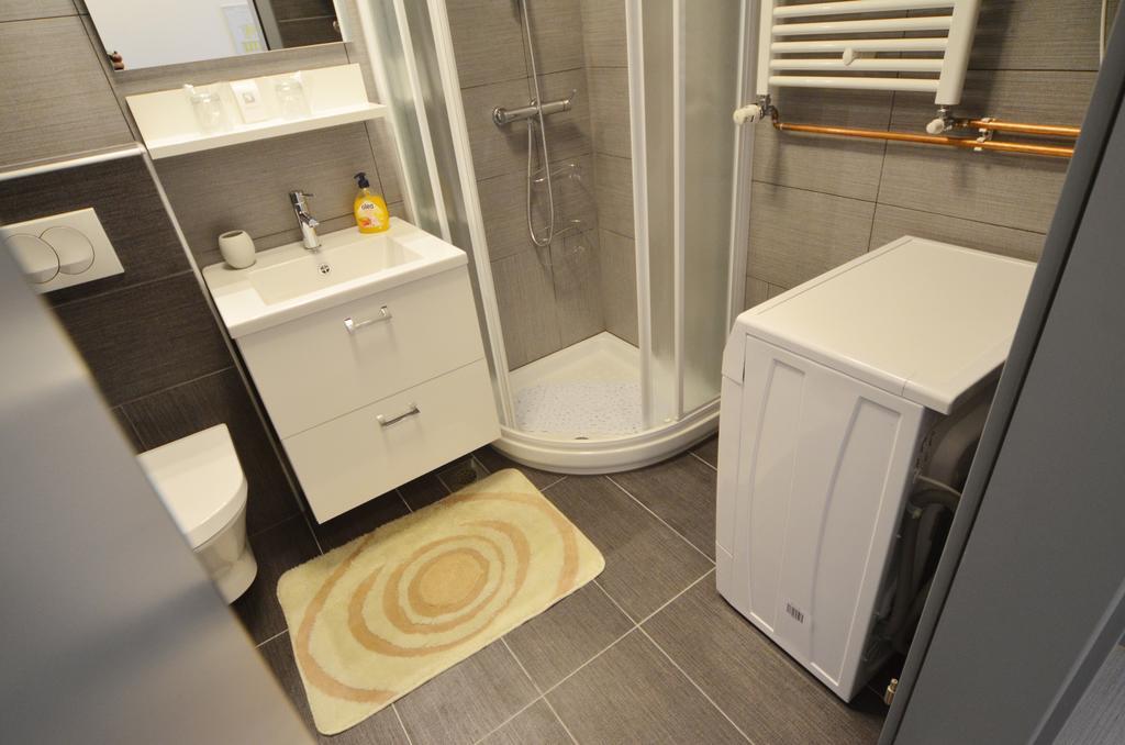 Apartment Dina 52 โรวีน ภายนอก รูปภาพ